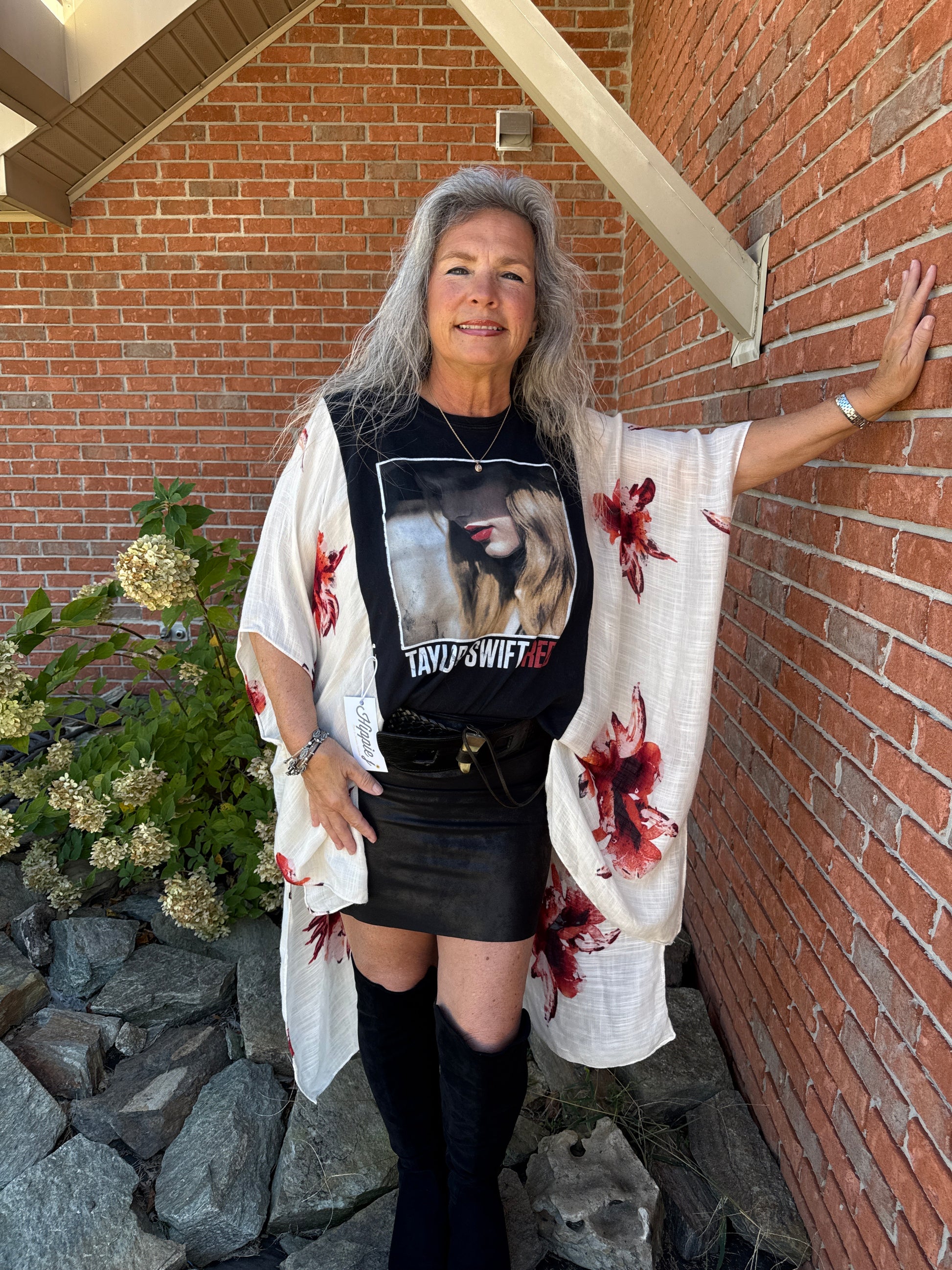 Roper Band Tee Taylor