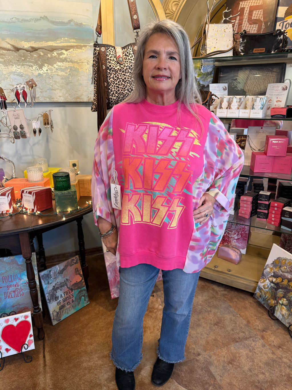 Hippie J KISS KISS KISS