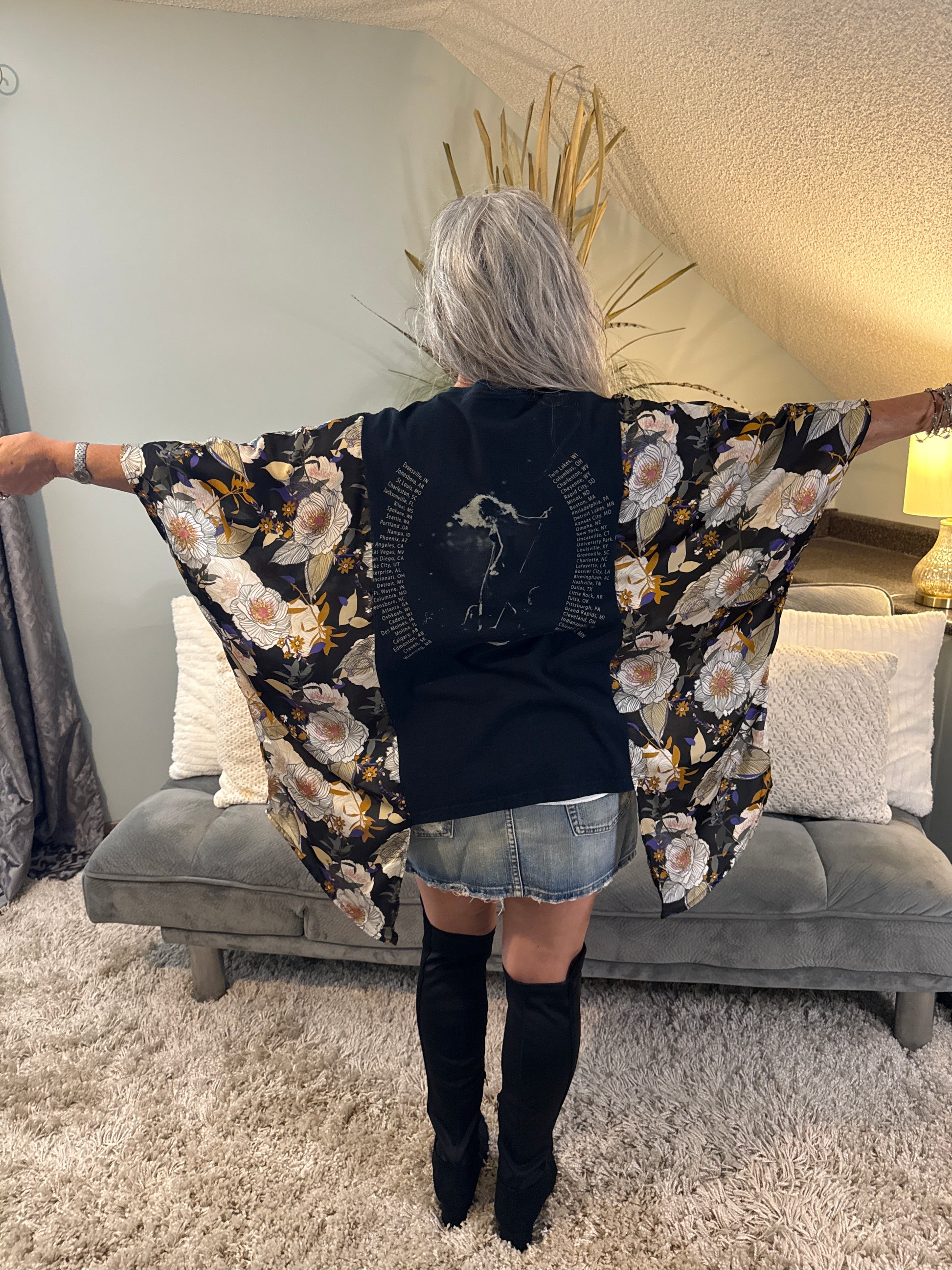 Roper Band Tee Taylor Swift