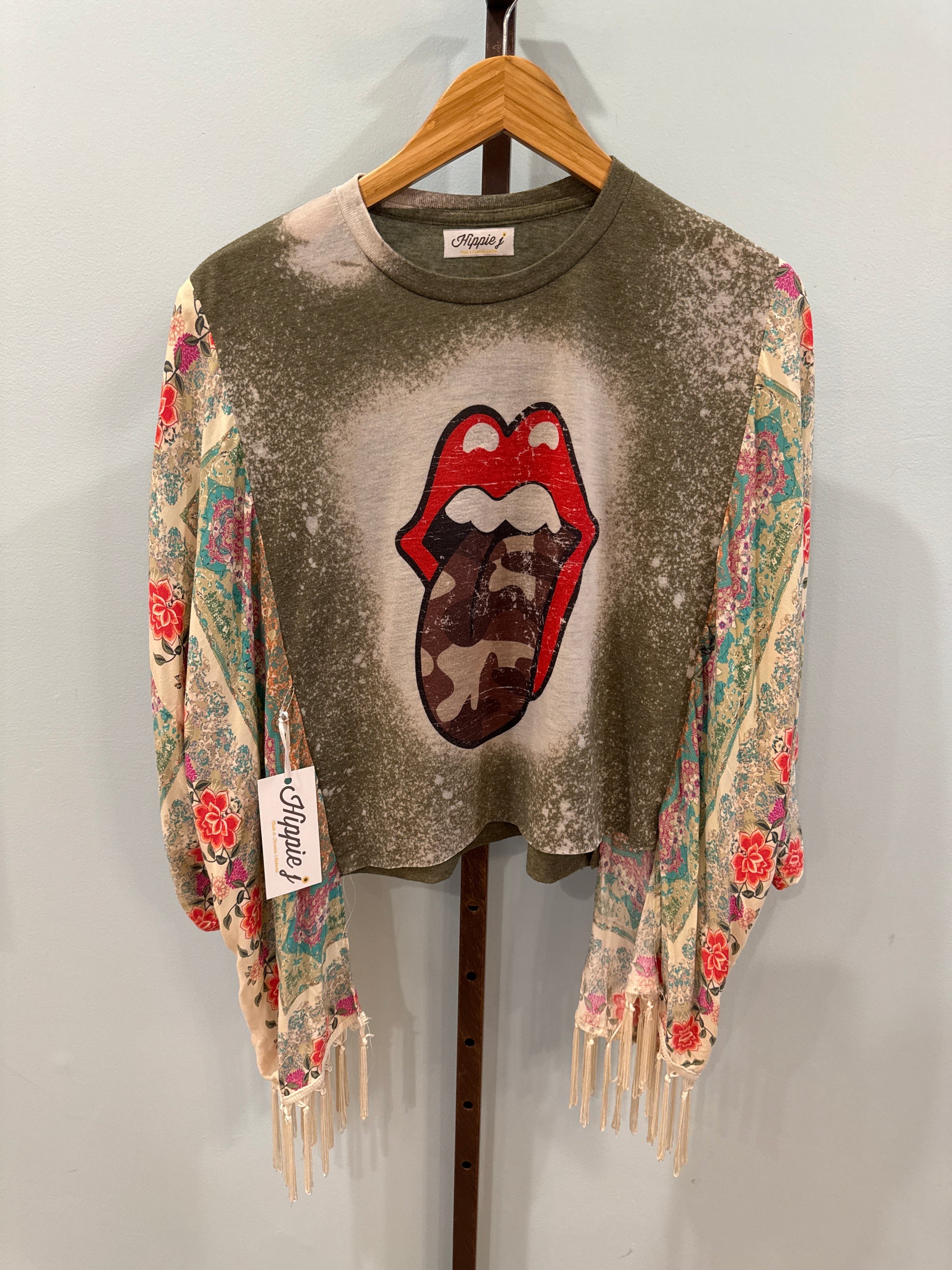 Roper Band Tee Rolling Stone