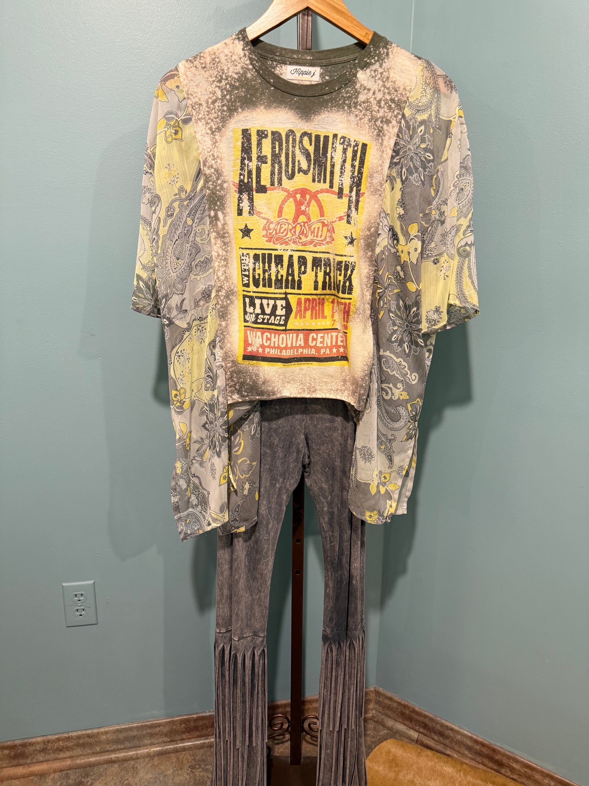 Roper Band Tee Yellow and Gray Aerosmith