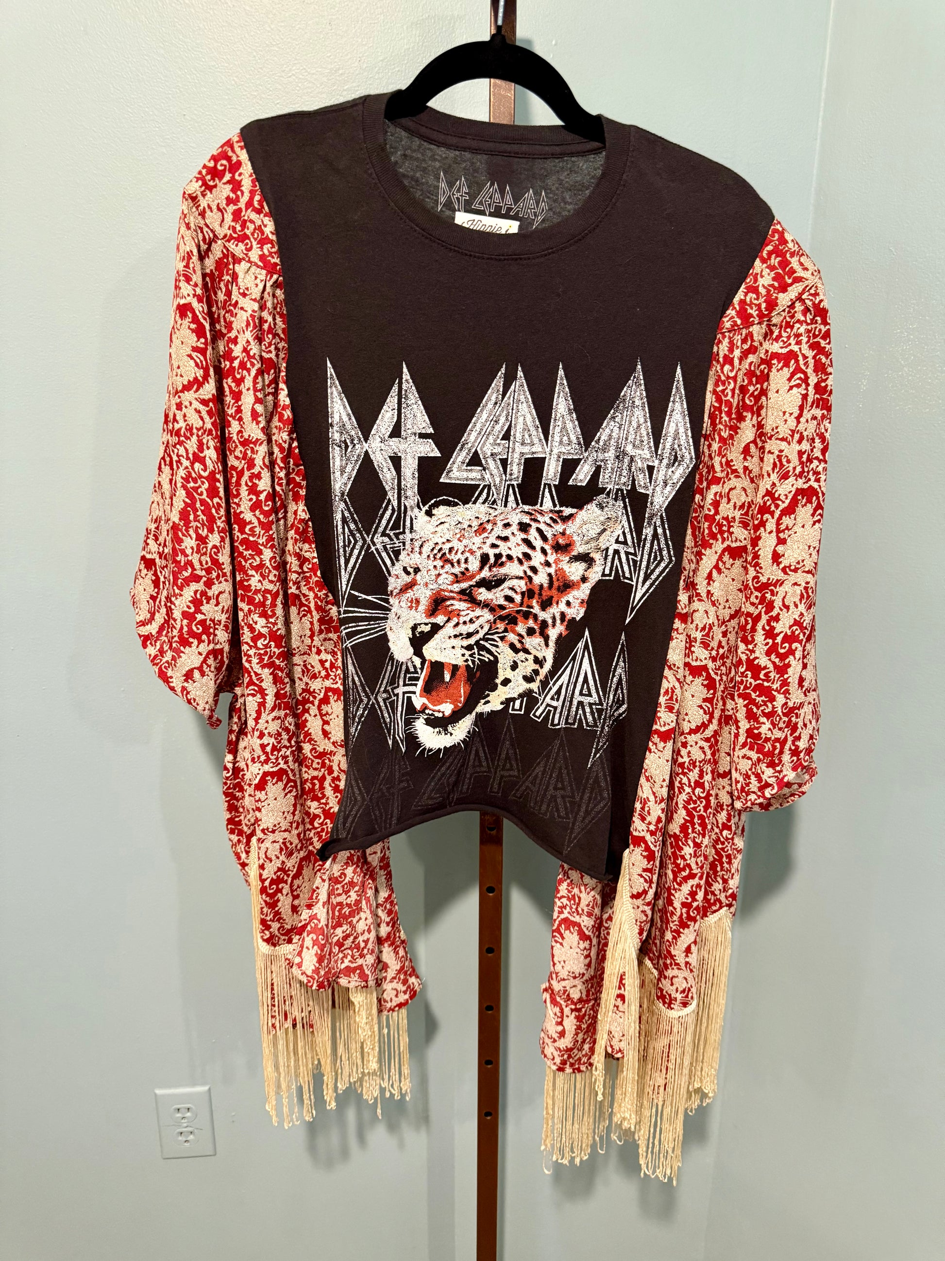 Roper Band Tee Def Leppard Burnt Orange